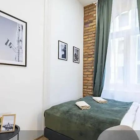 Апартаменты Cityscape Budget Blaha Loft