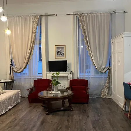 Apartament Oktogon Modern *