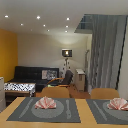 Goldapartment Apartament *