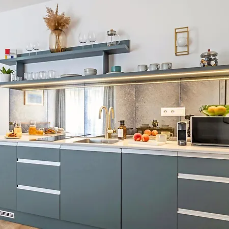 Marone Allure Premium Studio With Garden View Budapest