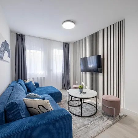 Deluxe & Minimalistic In The Heart Of * Budapest