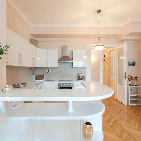 Salalala Apartment