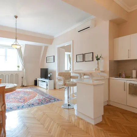 Salalala Budapest