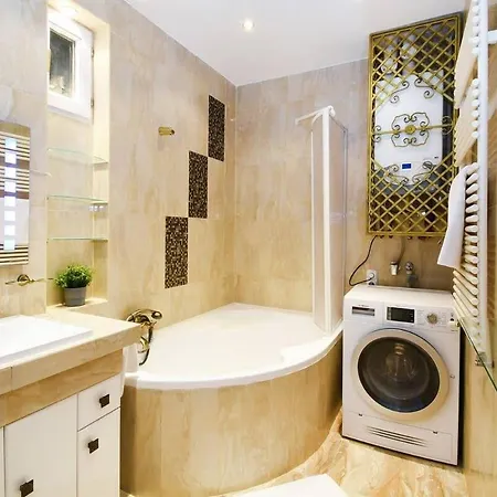 Very Very Spacious New Appartamento Budapest