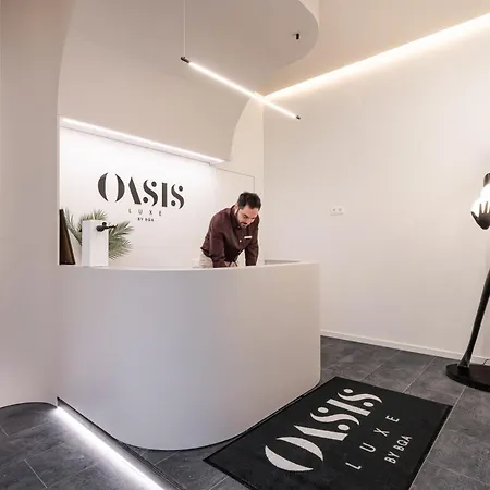 Oasis Luxe Boutique By Bqa * Budapest
