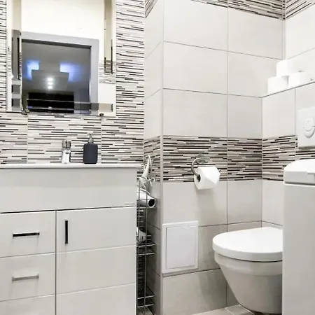 Apartment W46 - With 3 Bedrooms 2ac Max8 In Centrum Budapest