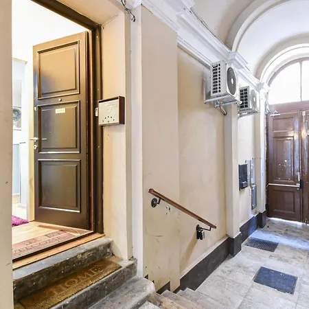 Apartment W46 - With 3 Bedrooms 2ac Max8 In Centrum