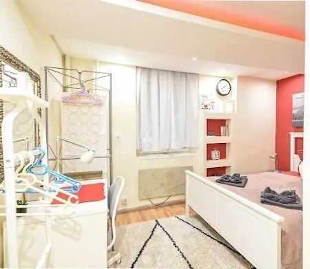 W46 - With 3 Bedrooms 2ac Max8 In Centrum *
