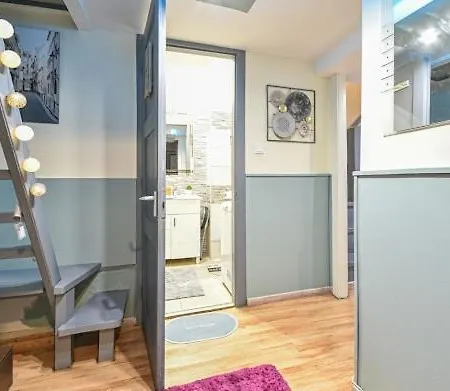 W46 - With 3 Bedrooms 2ac Max8 In Centrum