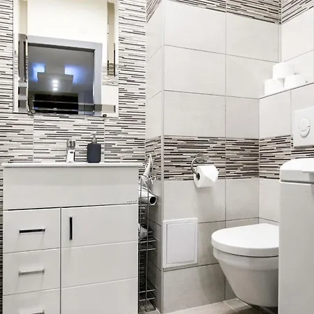 W46 - With 3 Bedrooms 2ac Max8 In Centrum Budapest