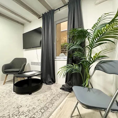 R5 Patio 2 Bedrooms Free Parking