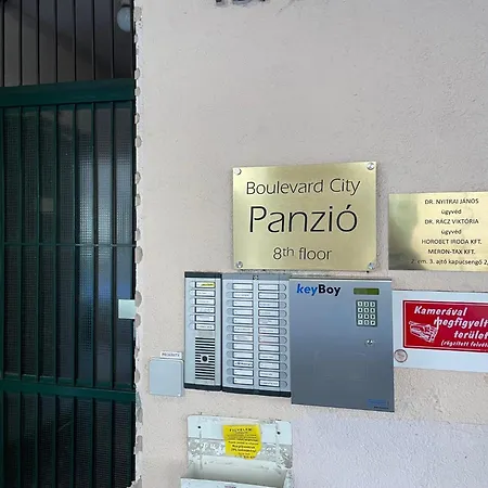 Vendégház Boulevard Panzio - Self Check-in 3*