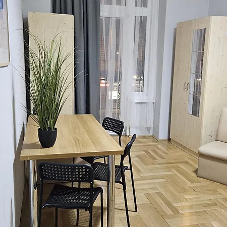 Hostel Beautiful On The Joseph Boulevard *
