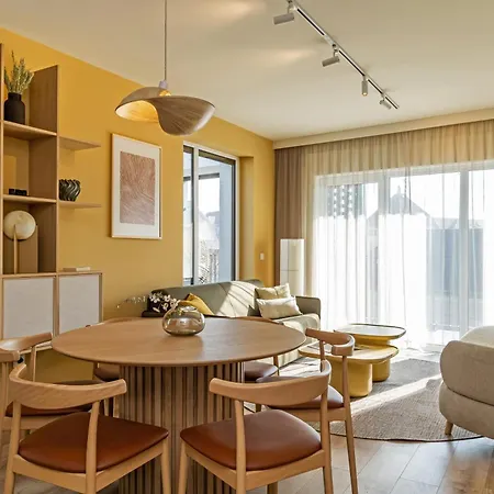 Marone Hotel apartamentowy 4*