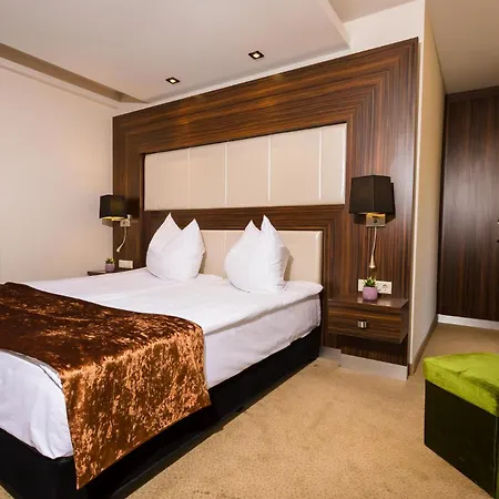 Duna Garden Hotel