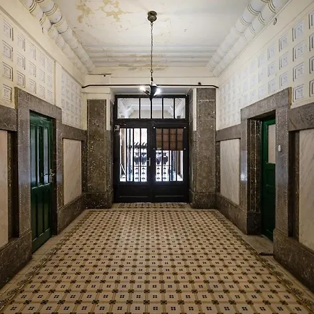 Premium 1 Bedroom On Maria St Apartment