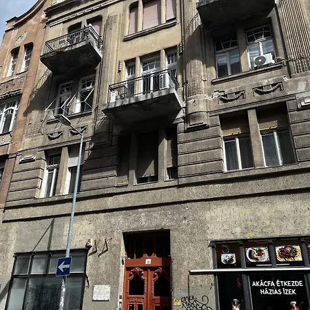 Apartment A+ Downtown Akacfa Budapest