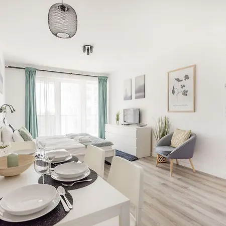 Apartament Modern Riverfront With Free Parking *