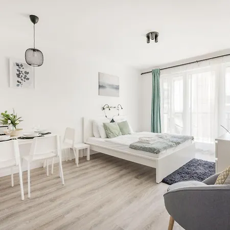 Apartament Modern Riverfront With Free Parking *
