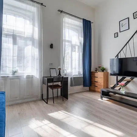 Cool In Apartman