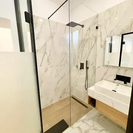 Buda Apartman *