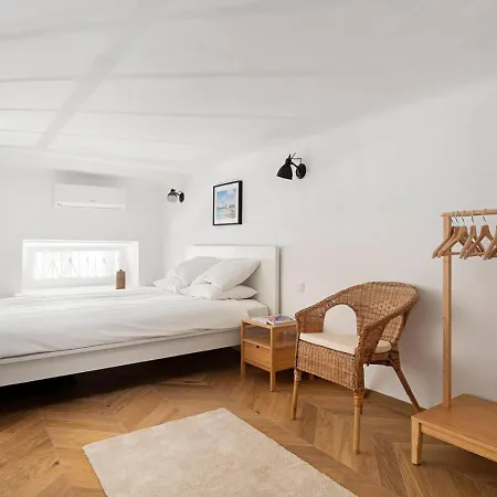 Unique Loft Downtown