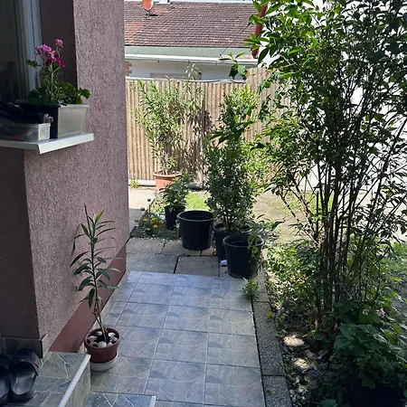 Drop House Apartman