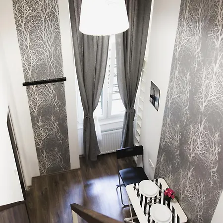 Cozy Dowtown Lofts Будапешт