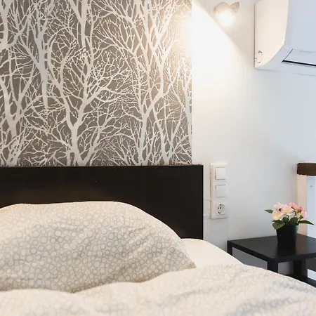 Апартаменты Cozy Dowtown Lofts *