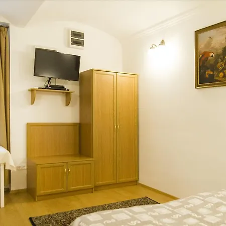 דירה Authentic Grand Boulevard בודפשט