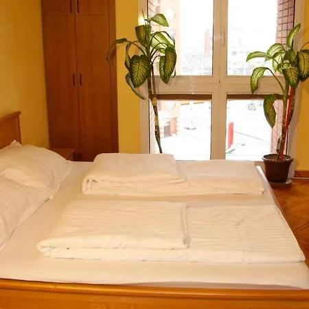 Апартаменты Orczy Apartman