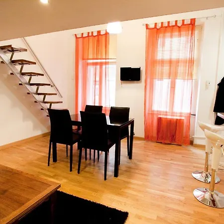 Apartment 10 House Budget *