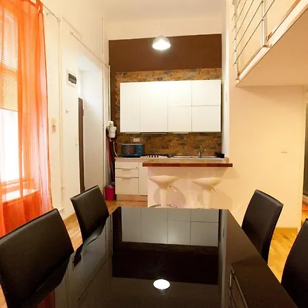 Apartment 10 House Budget