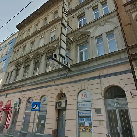 Apartment 10 House Budget