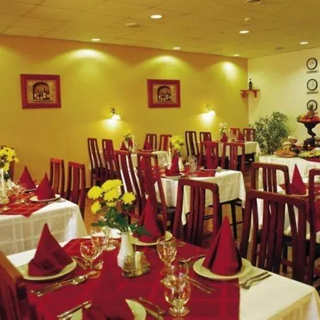 Hotel Gerand Touring 2*