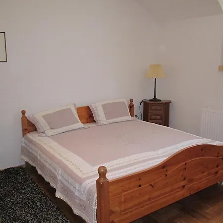 Apartament Toldi