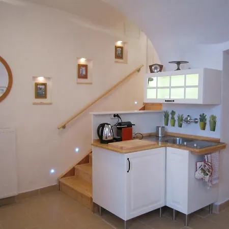 Toldi Apartament