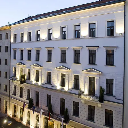 Alta Moda Fashion 4* Budapešť