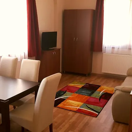 Diana Club Hotel