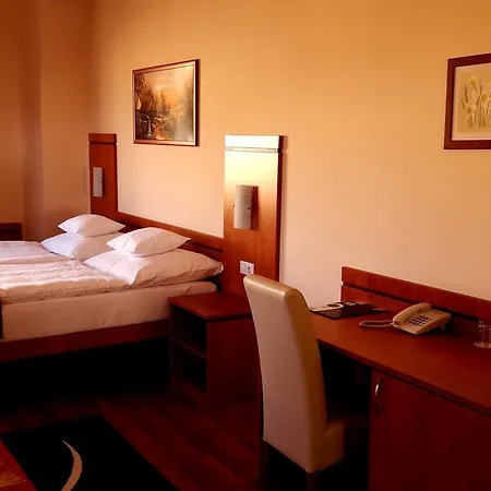 Hotel Diana Club