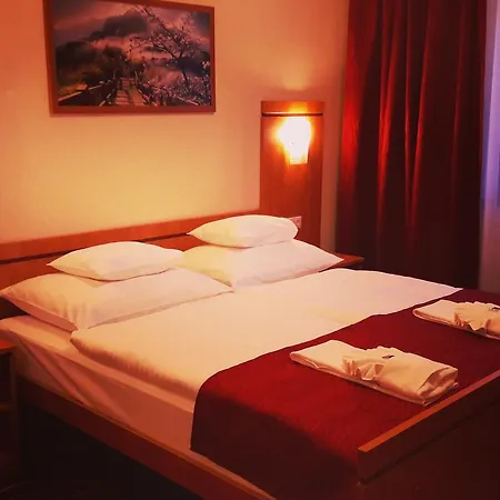 Diana Club 3* Budapešť