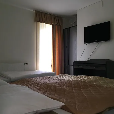 Bed & Breakfast Arato Budapest