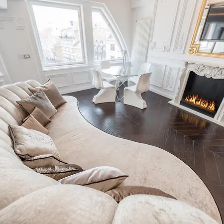 Luxury * Budapest