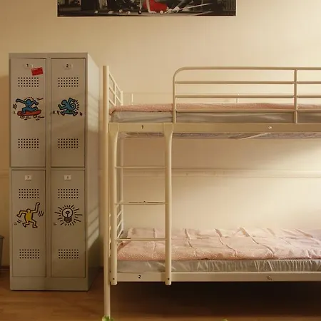 Mood Hostel
