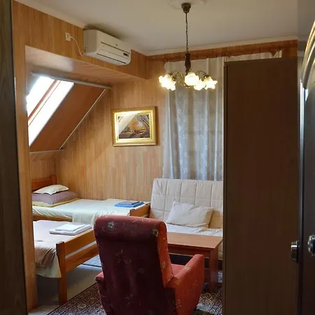 Kisherceg Szallashely Guest house
