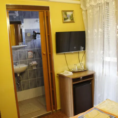 Kisherceg Szallashely Guest house Budapest