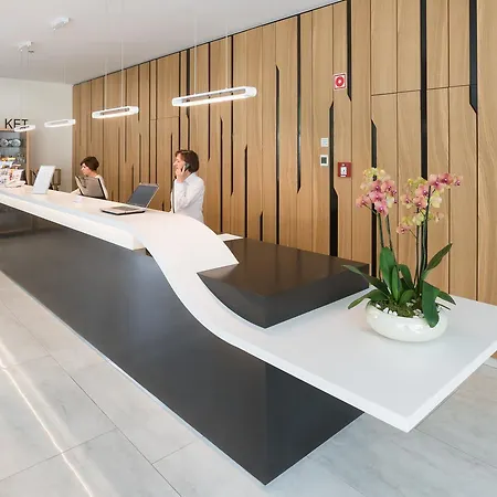 Akeah Verdi 4* Budapest
