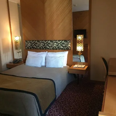 Hotel Marmara 4*