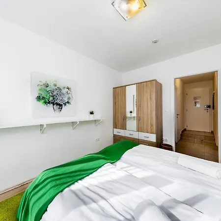 Enjoy 4* Budapest