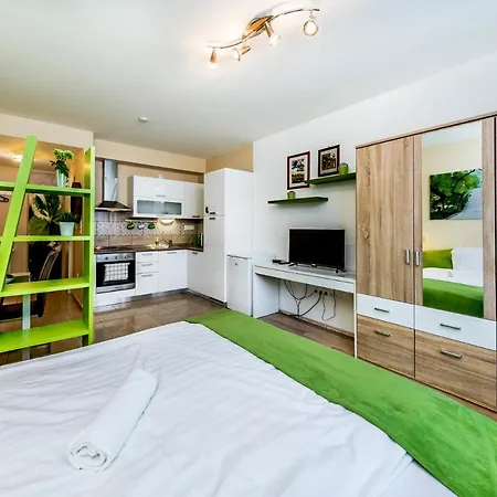 Aparthotel Enjoy 4*